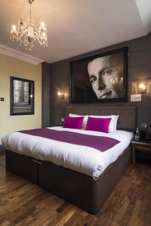 Standard Double Room,61241257:JPEG